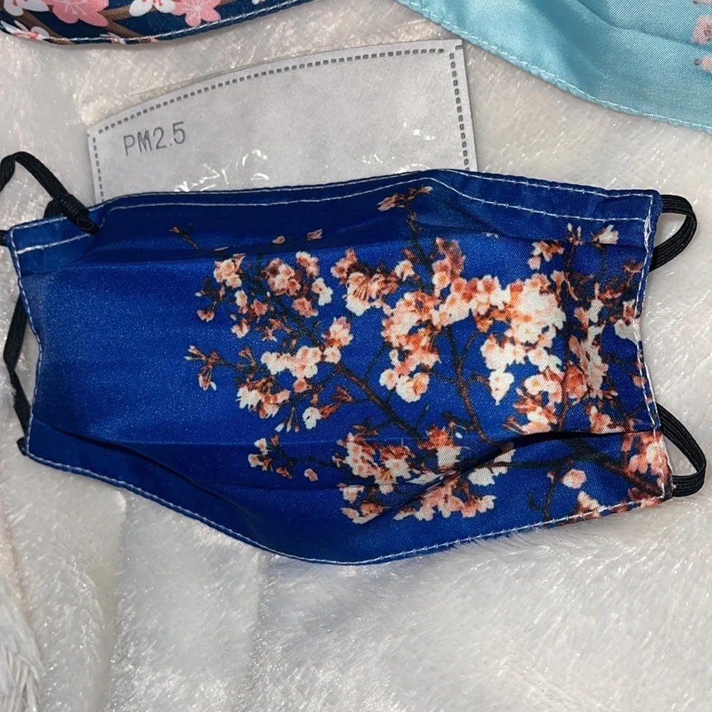 New set/3 floral face masks